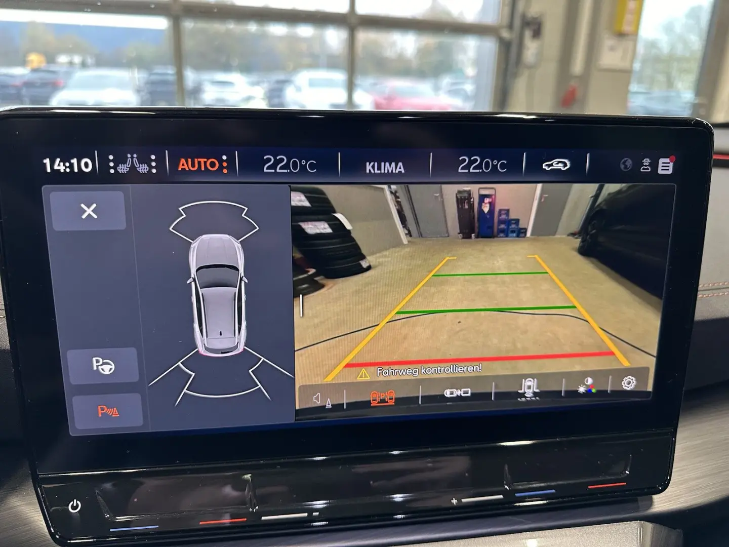 Formentor VZ 2 0TSI DSG 4Drive AHK Pano Matrix D