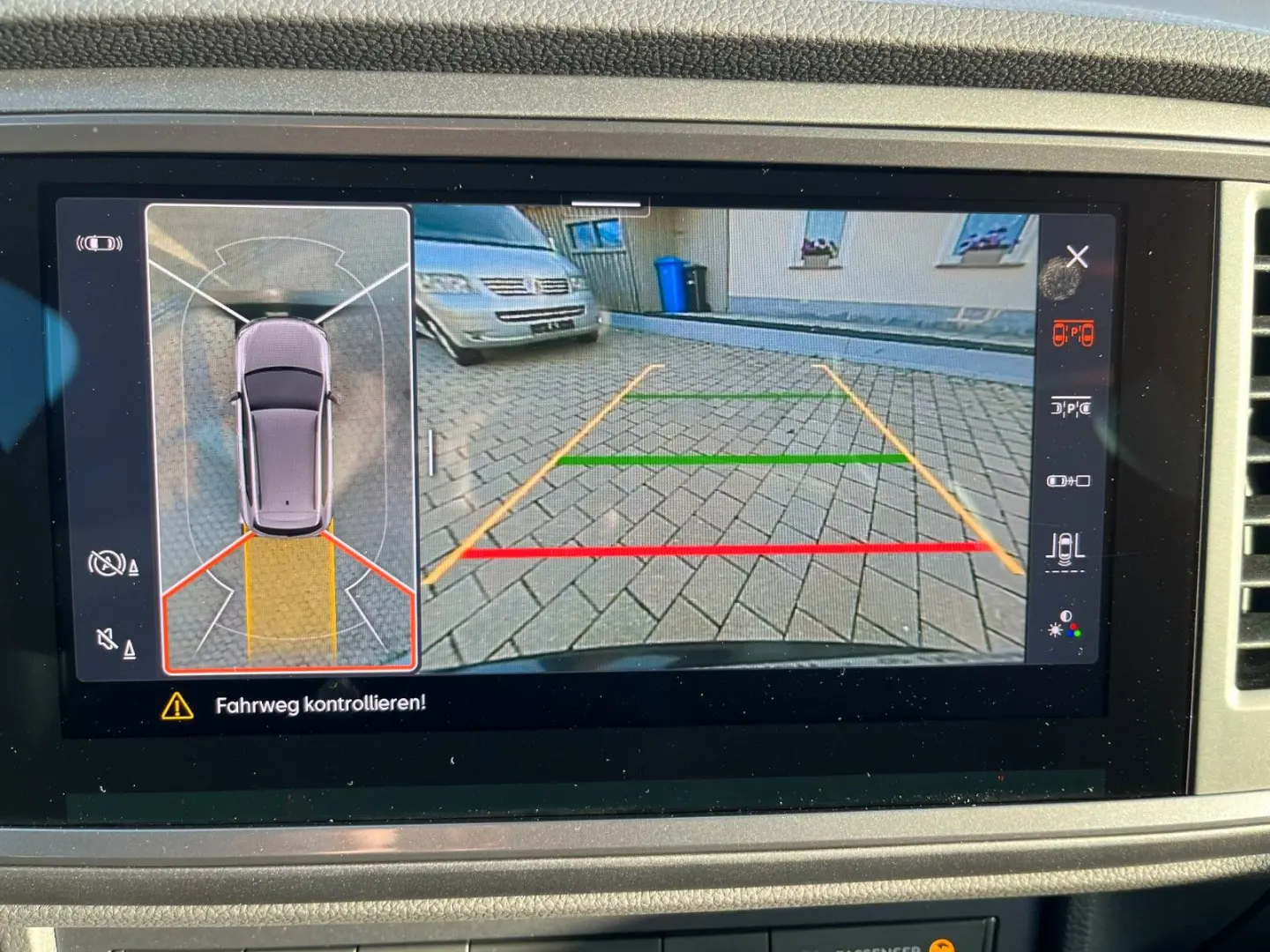 Ateca 2.0 TSI 4Drive DSG AHK 360` ACC
