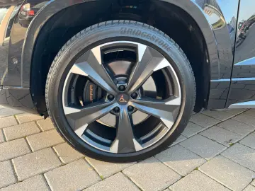 Ateca 2.0 TSI 4Drive DSG AHK 360` ACC