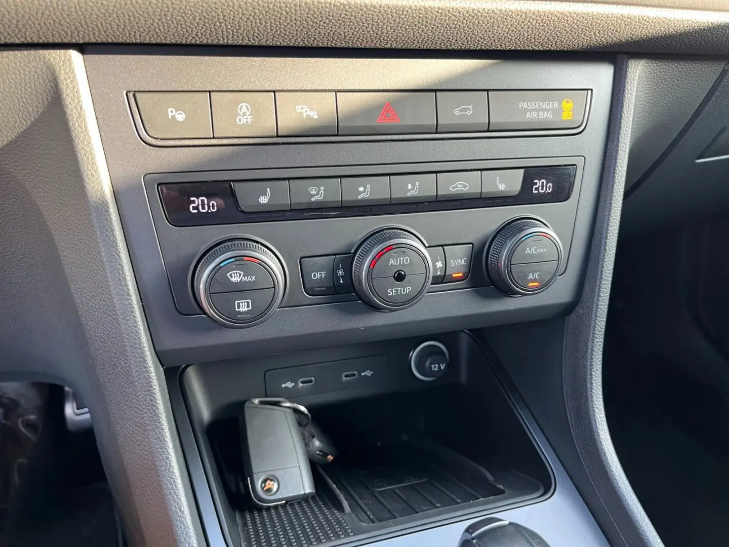 Ateca 2.0 TSI 4Drive DSG AHK 360` ACC