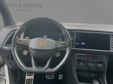 Ateca 2.0 TSI 4Drive DSG  LED ACC SPUR AHK NAVI