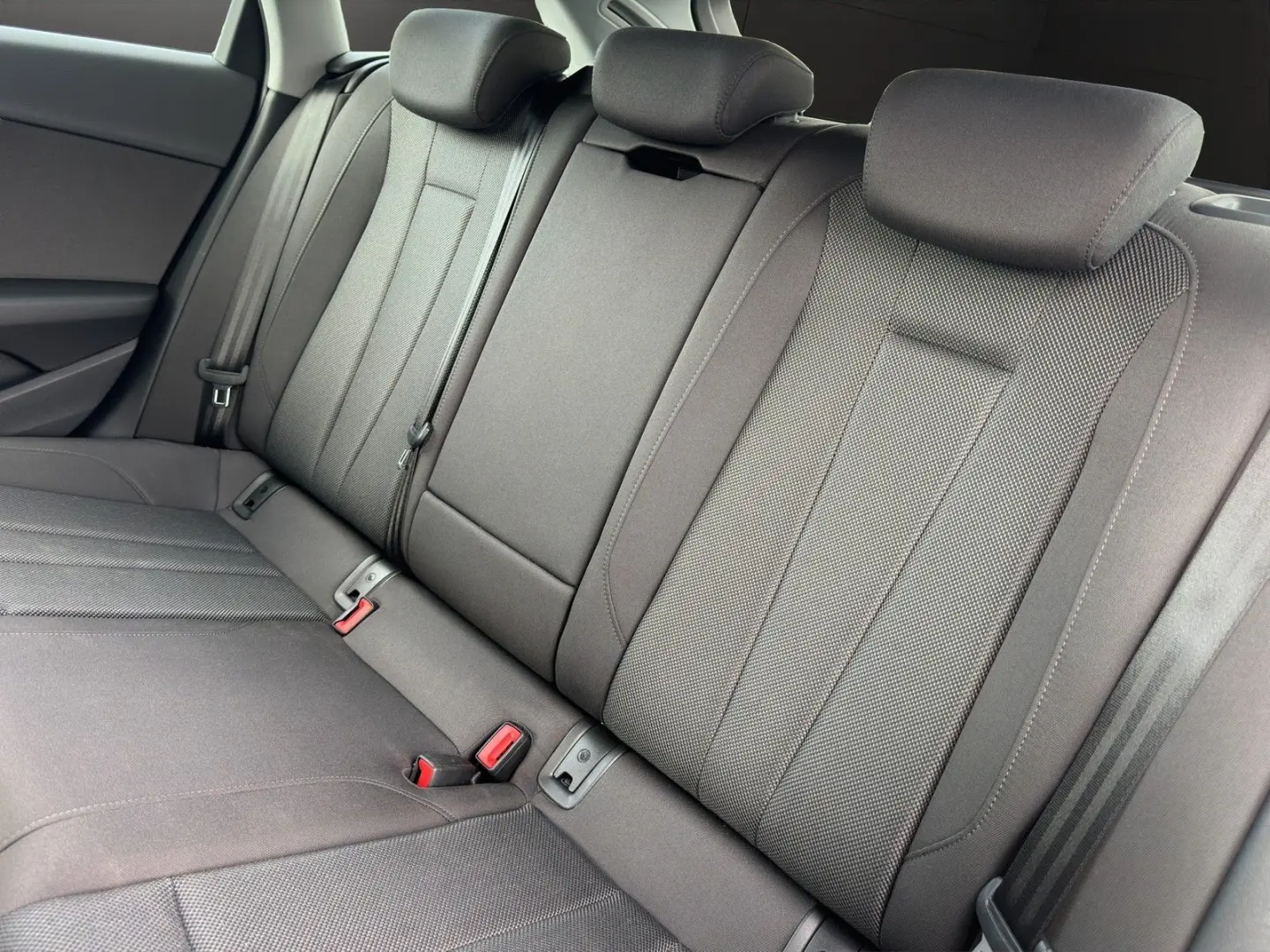 A4 Allroad 40 TDI quattro AHK CarPlay Sitzhzg.