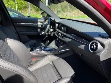 Stelvio Quadrifoglio MY22 2.9 V6 Bi