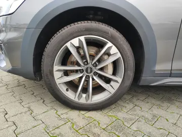 A4 allroad 45 TFSI qu. S tronic  AHK NAV  SHZ