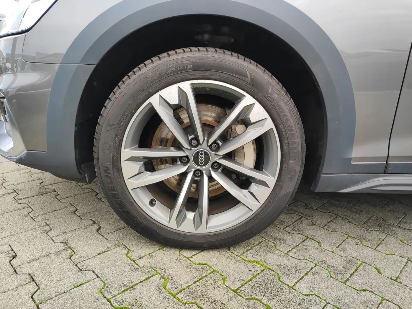A4 allroad 45 TFSI qu. S tronic  AHK NAV  SHZ