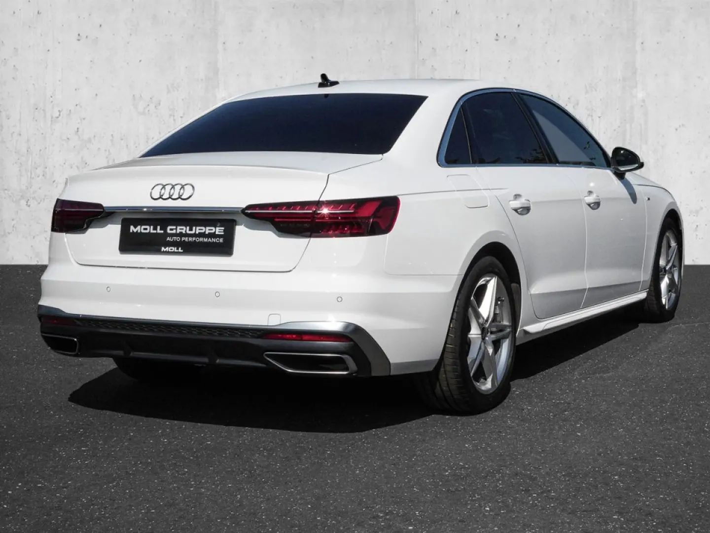 A4 Limousine S line 40 TFSI 150(204) S tronic He