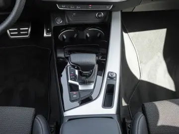 A4 Limousine S line 40 TFSI 150(204) S tronic He