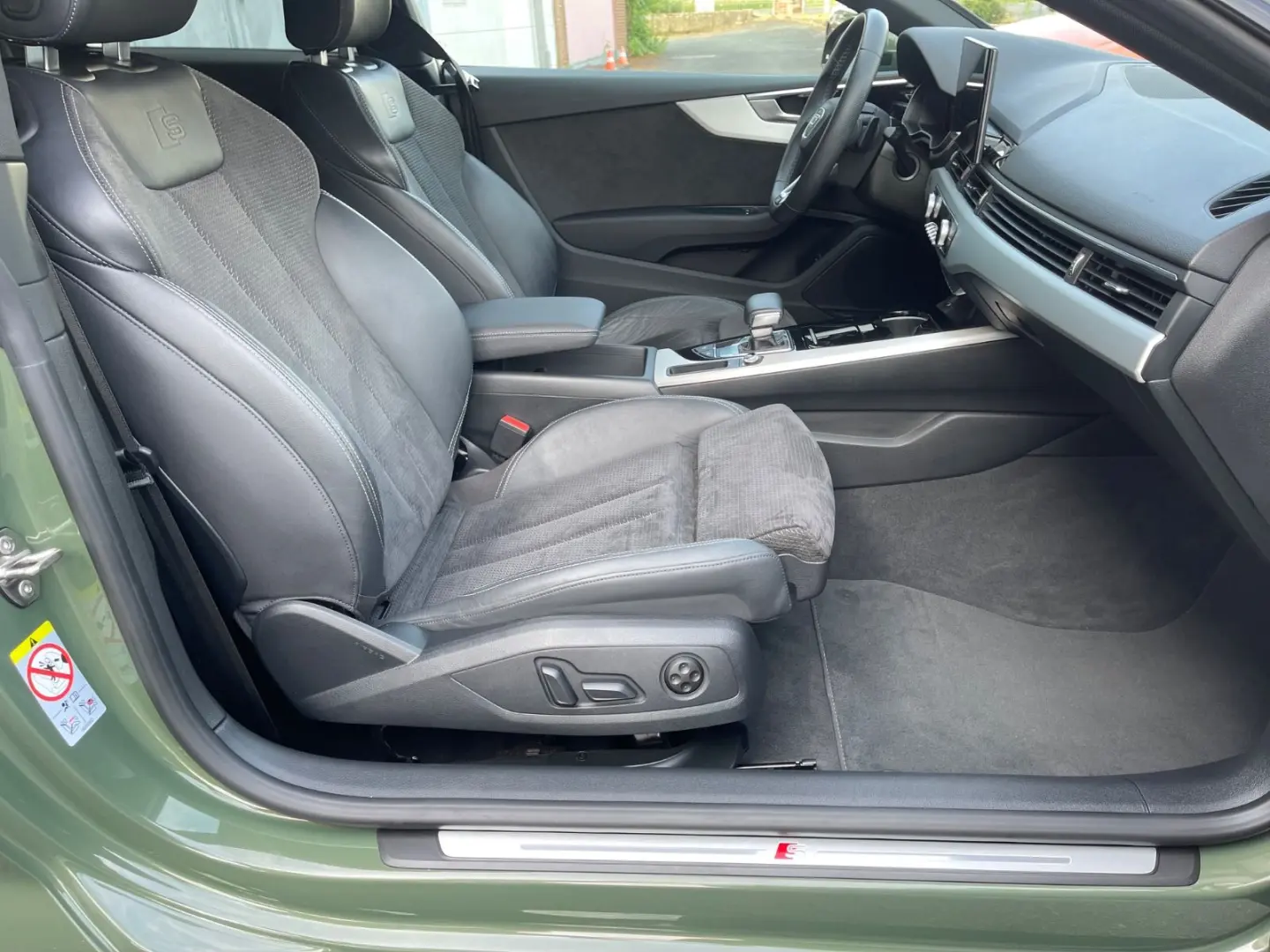 A5 Coupe40TFSI S-line Matrix SportSi Alcanta 20z