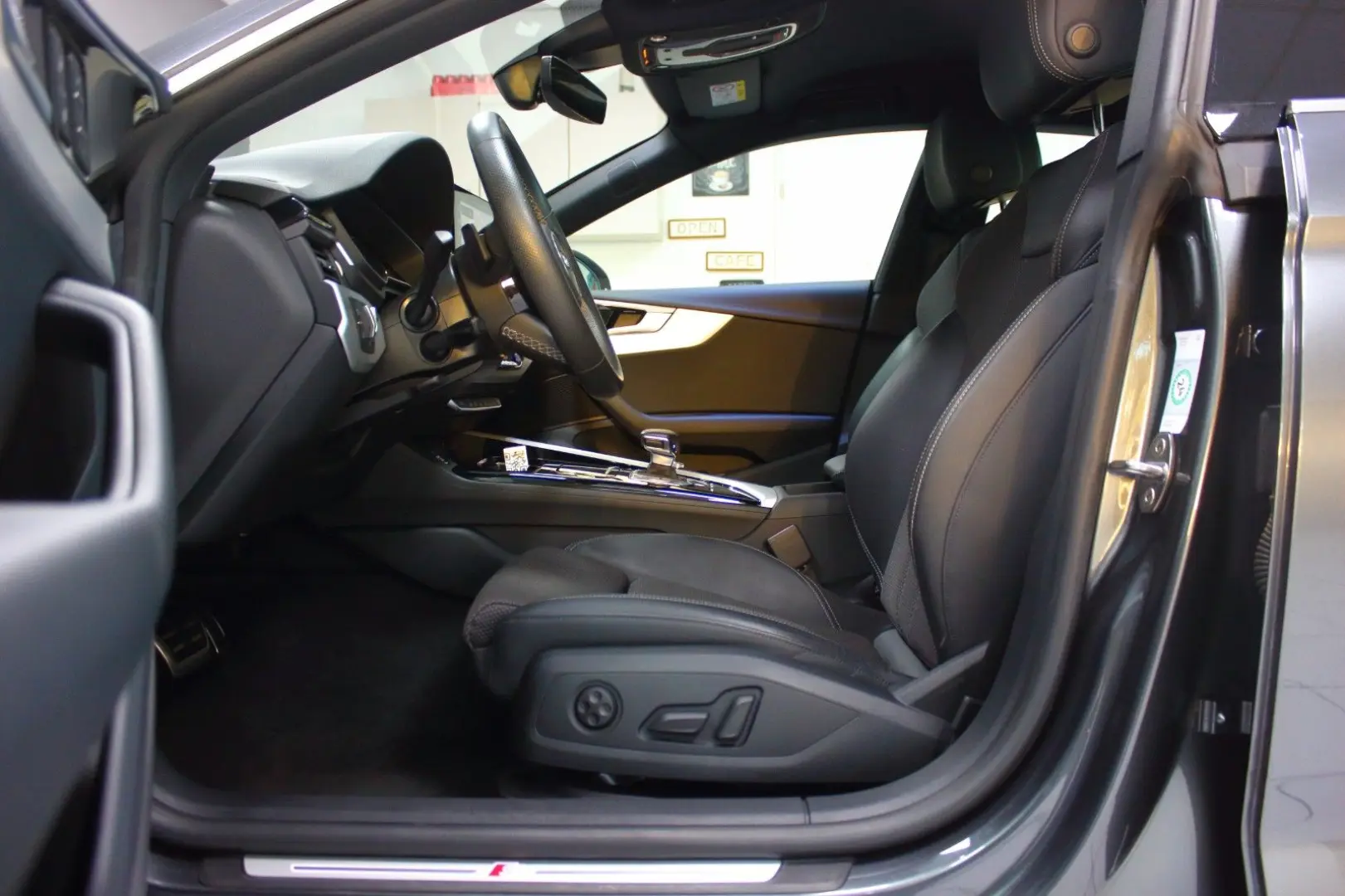 A5 40 TDI S-Tr. Qua. Sportback~3x S-LINE U´FREI