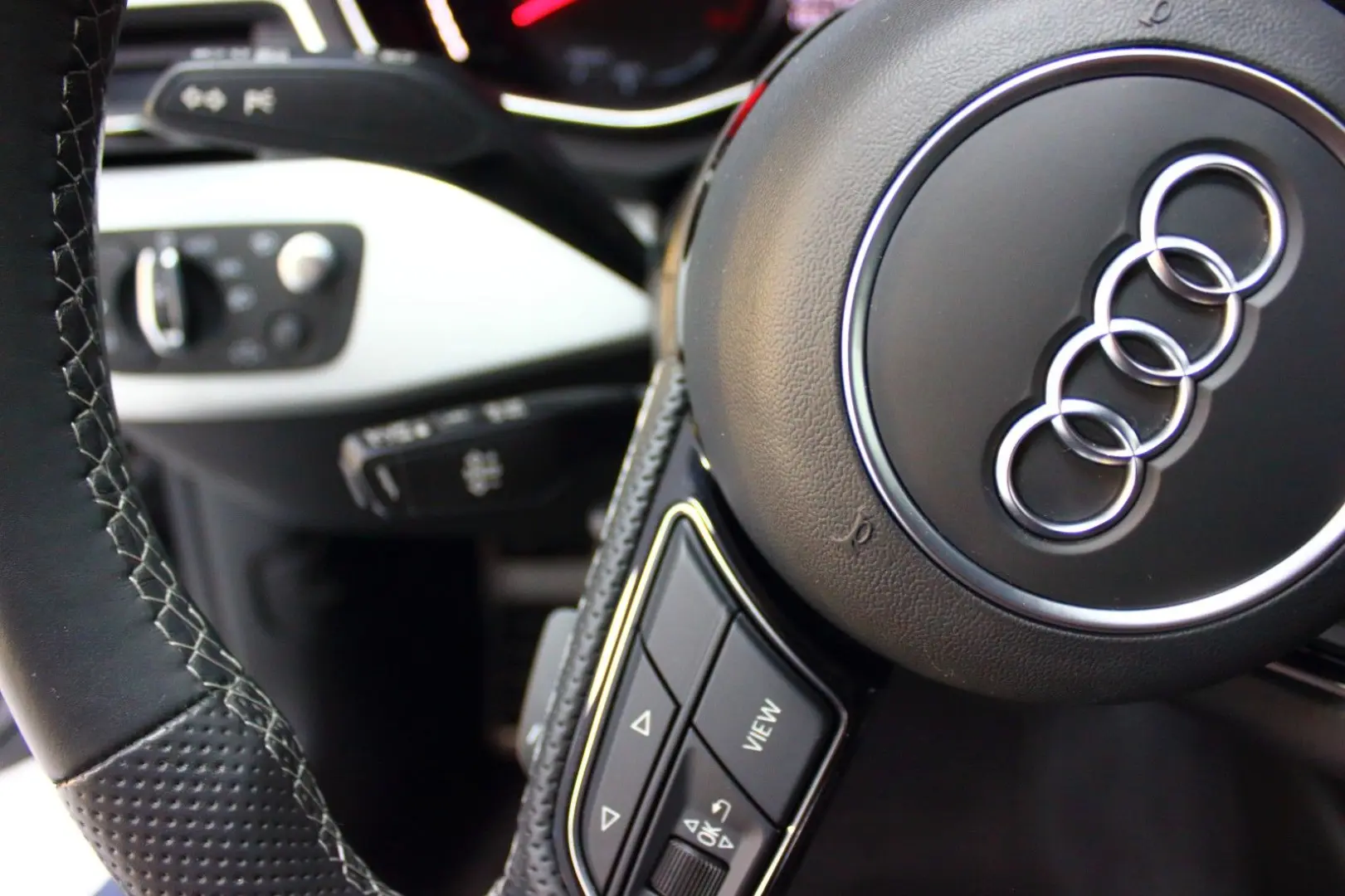 A5 40 TDI S-Tr. Qua. Sportback~3x S-LINE U´FREI