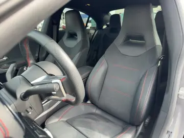 CLA 220 4M Coupe AMG Line Advanced  KeyGo TWA