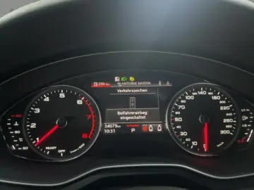 A5 Coupe 40 2.0 TFSI S-line S-tronic  MATRIX ACC