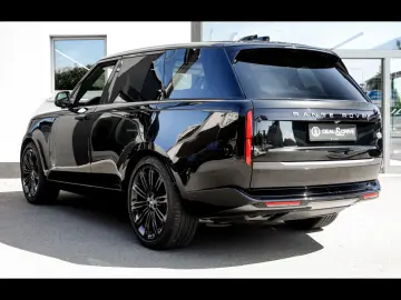 Range Rover 4.4 P530 FIRST EDITION EXECUTIVE TV