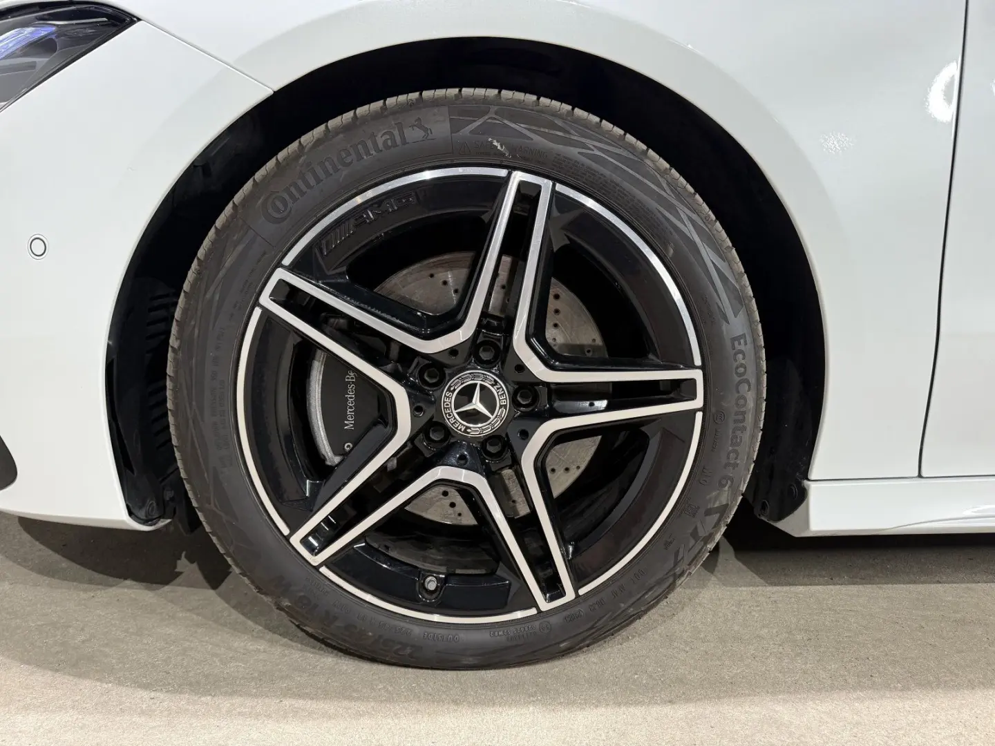 CLA 220 4M AMG Line  LED RFK AHK Keyless