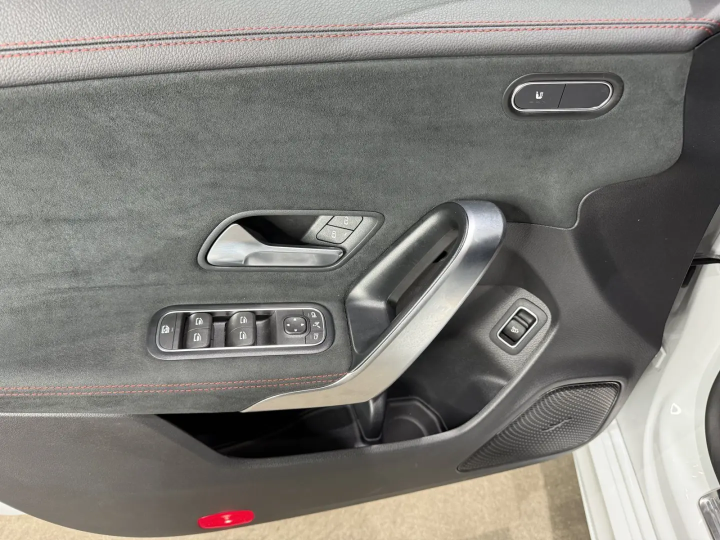 CLA 220 4M AMG Line  LED RFK AHK Keyless