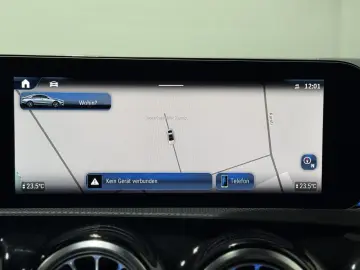 CLA 220 4M AMG Line  LED RFK AHK Keyless