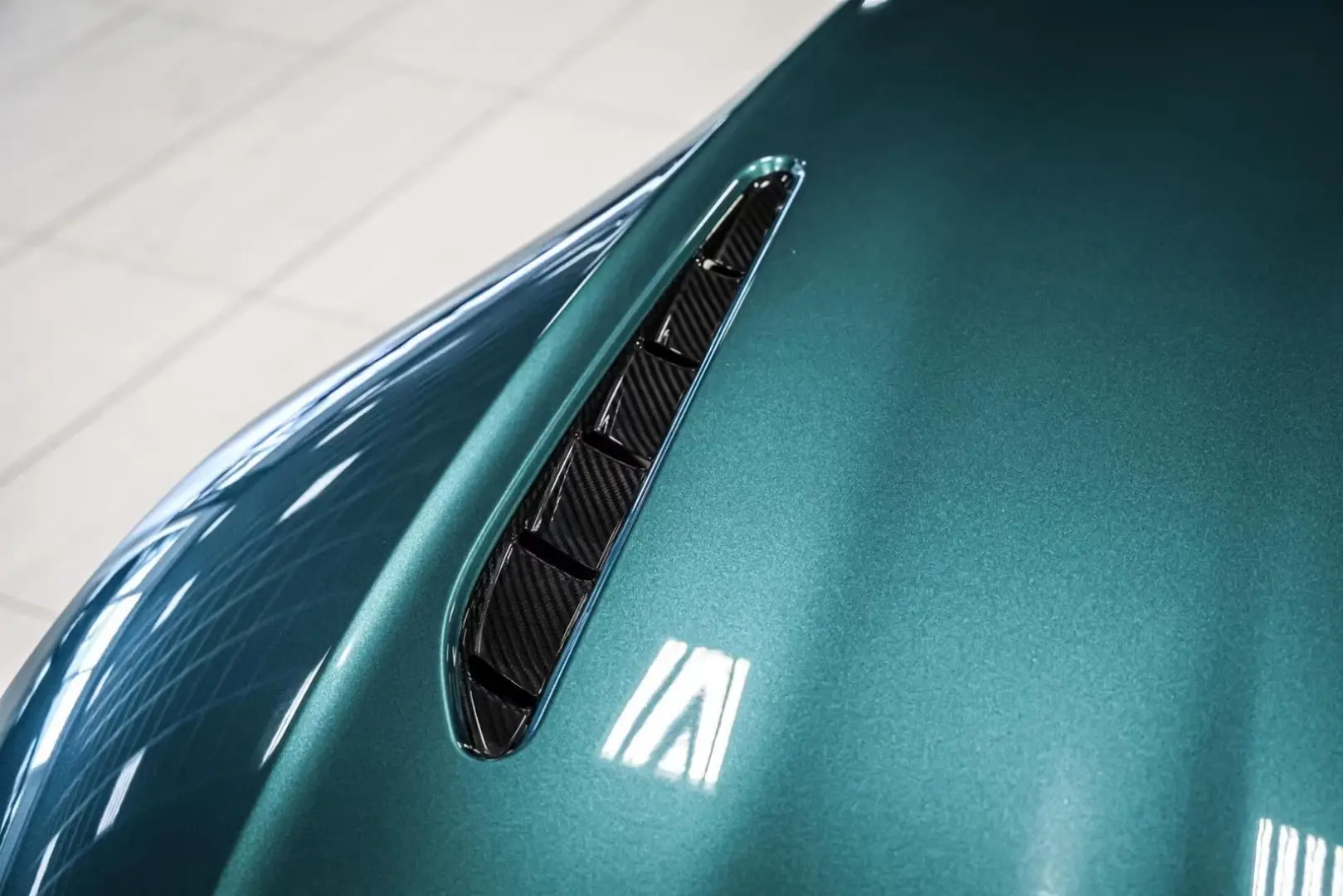 Aston Martin V8 Vantage Ediția Roadster 4.0 F1  Carbon