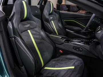 Aston Martin V8 Vantage Ediția Roadster 4.0 F1  Carbon