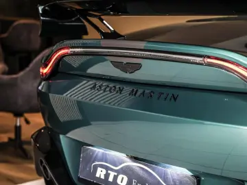 Aston Martin V8 Vantage Ediția Roadster 4.0 F1  Carbon