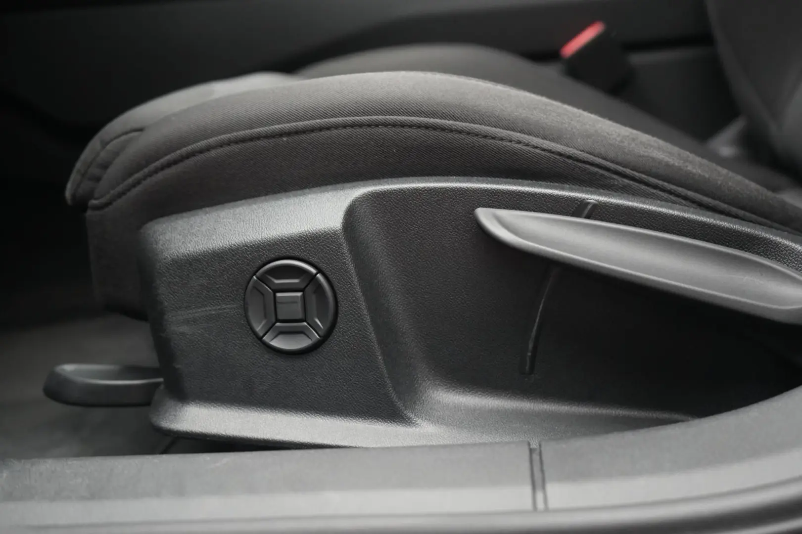 A6 40 TDI S tronic advanced Navi Temp Virtual La