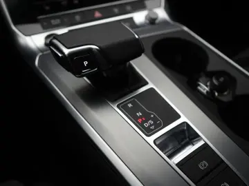 A6 50 TFSI e quattro S tronic S Line