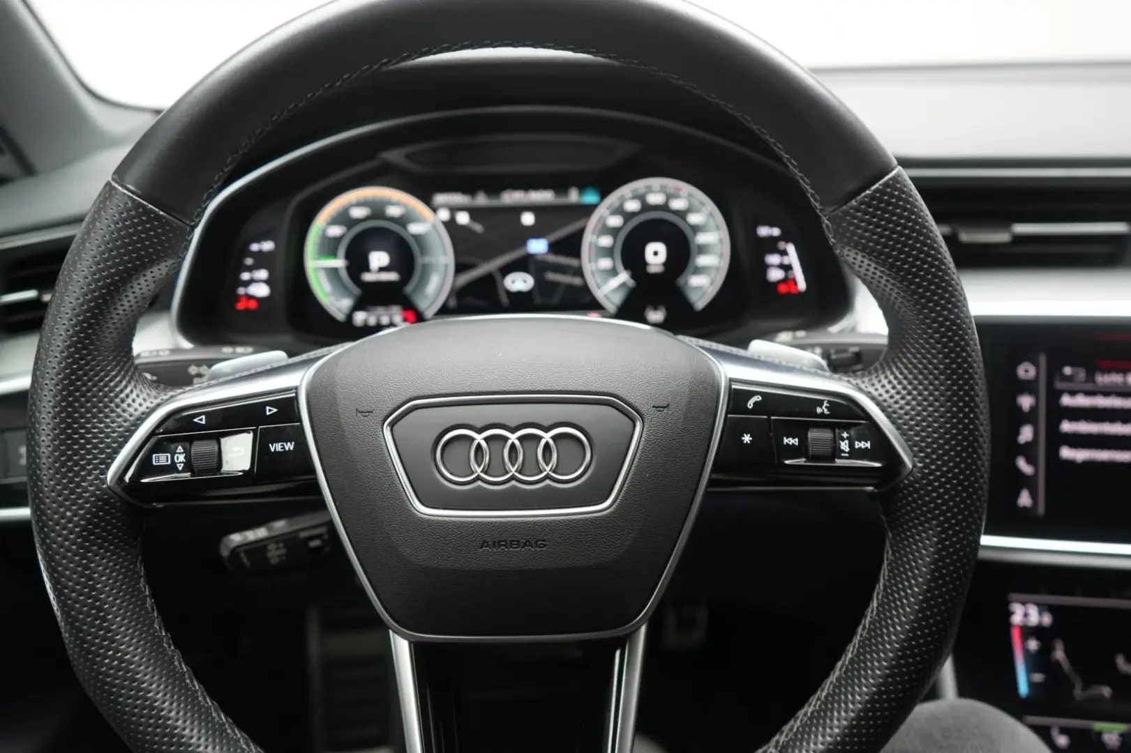 A6 50 TFSI e quattro S tronic S Line