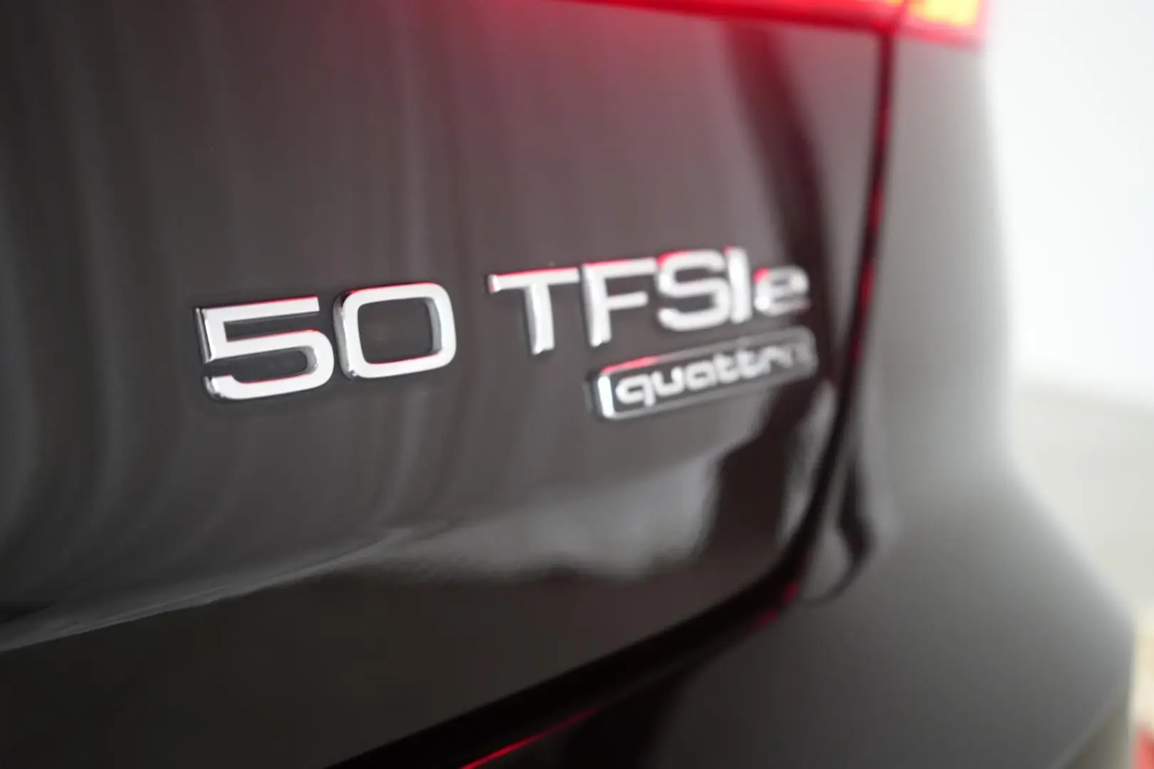 A6 50 TFSI e quattro S tronic S Line