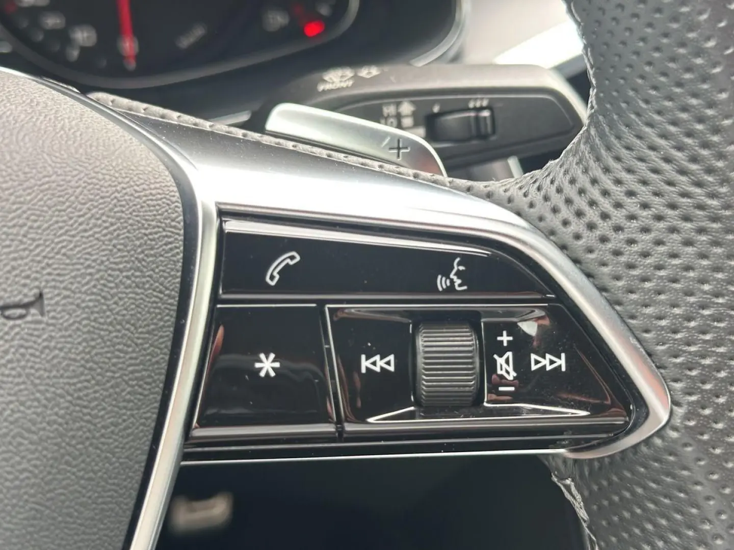 A6 45 TFSI quattro advanced S-Line  ACC AHK RFK