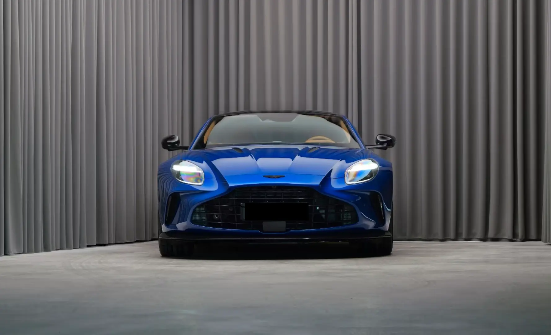 Aston Martin V8 Vantage Vantage Coupe