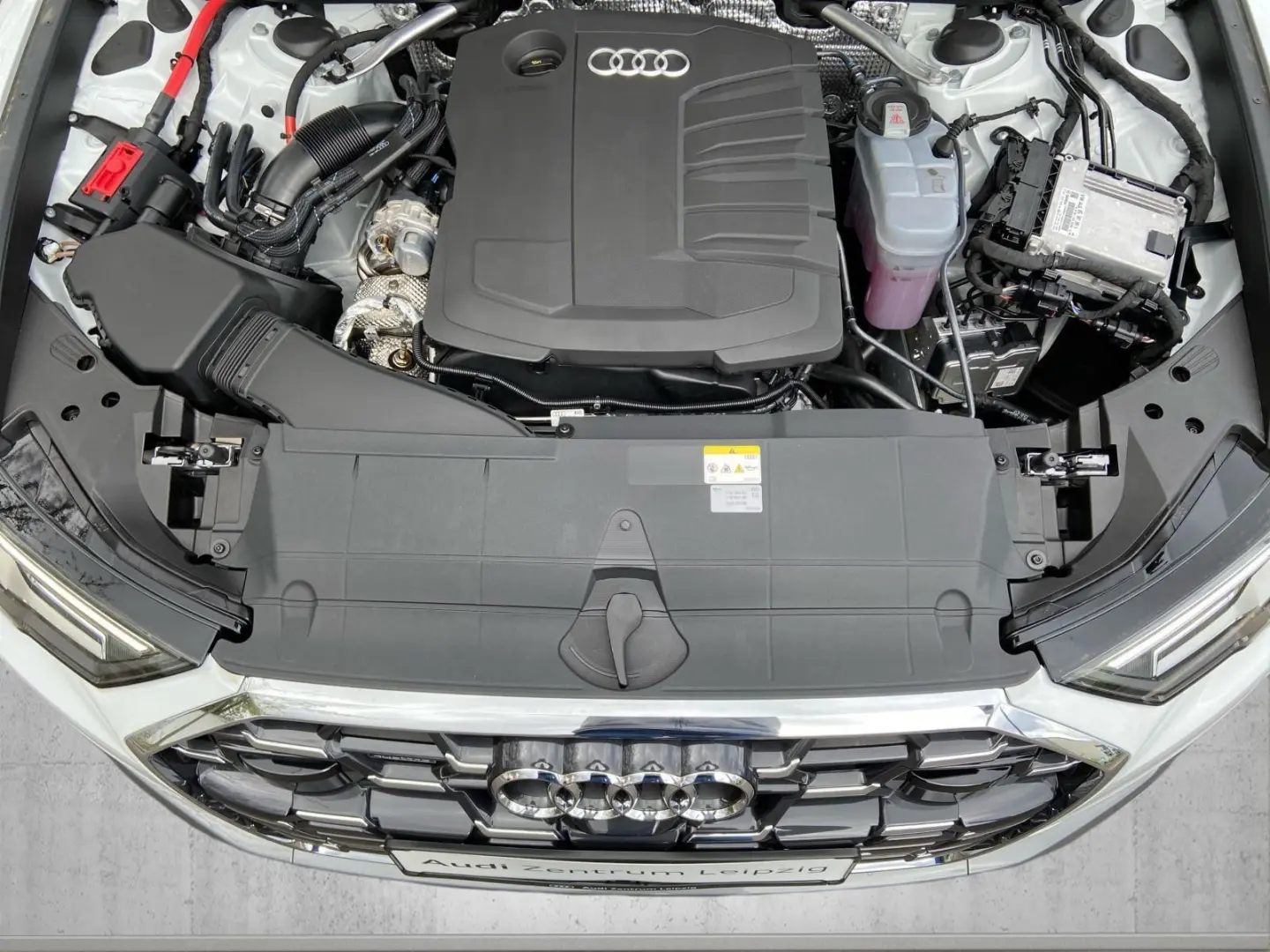 A6 40 TDI quattro S line  Matrix HuD AHK Tour