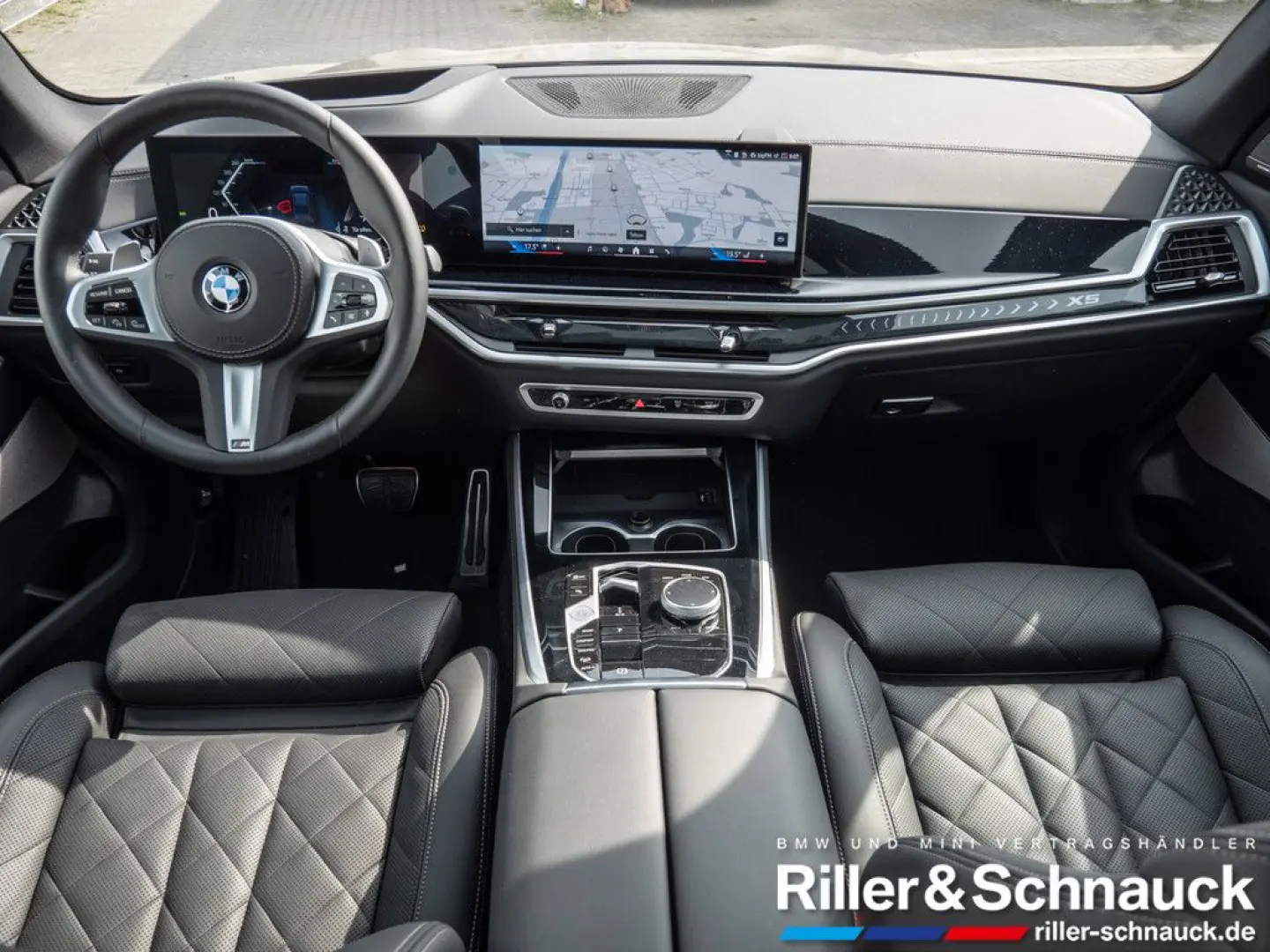 X5 xDrive 40i M-Sport PANO AHK ACC HUD 360 KAM