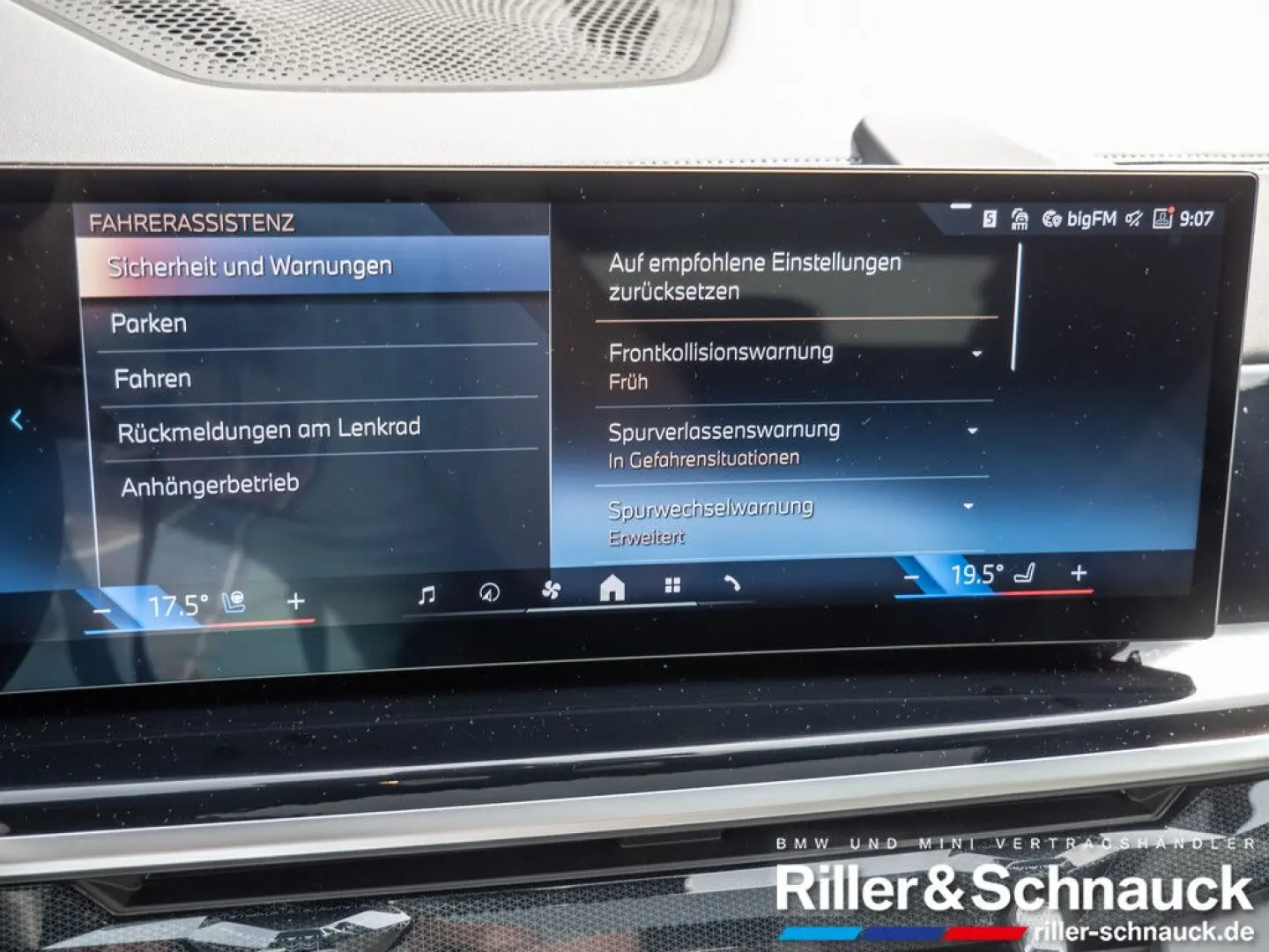 X5 xDrive 40i M-Sport PANO AHK ACC HUD 360 KAM