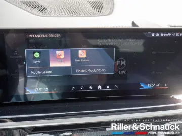 X5 xDrive 40i M-Sport PANO AHK ACC HUD 360 KAM