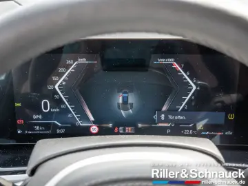 X5 xDrive 40i M-Sport PANO AHK ACC HUD 360 KAM