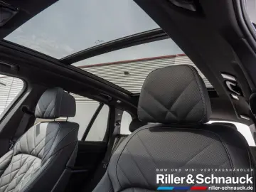 X5 xDrive 40i M-Sport PANO AHK ACC HUD 360 KAM
