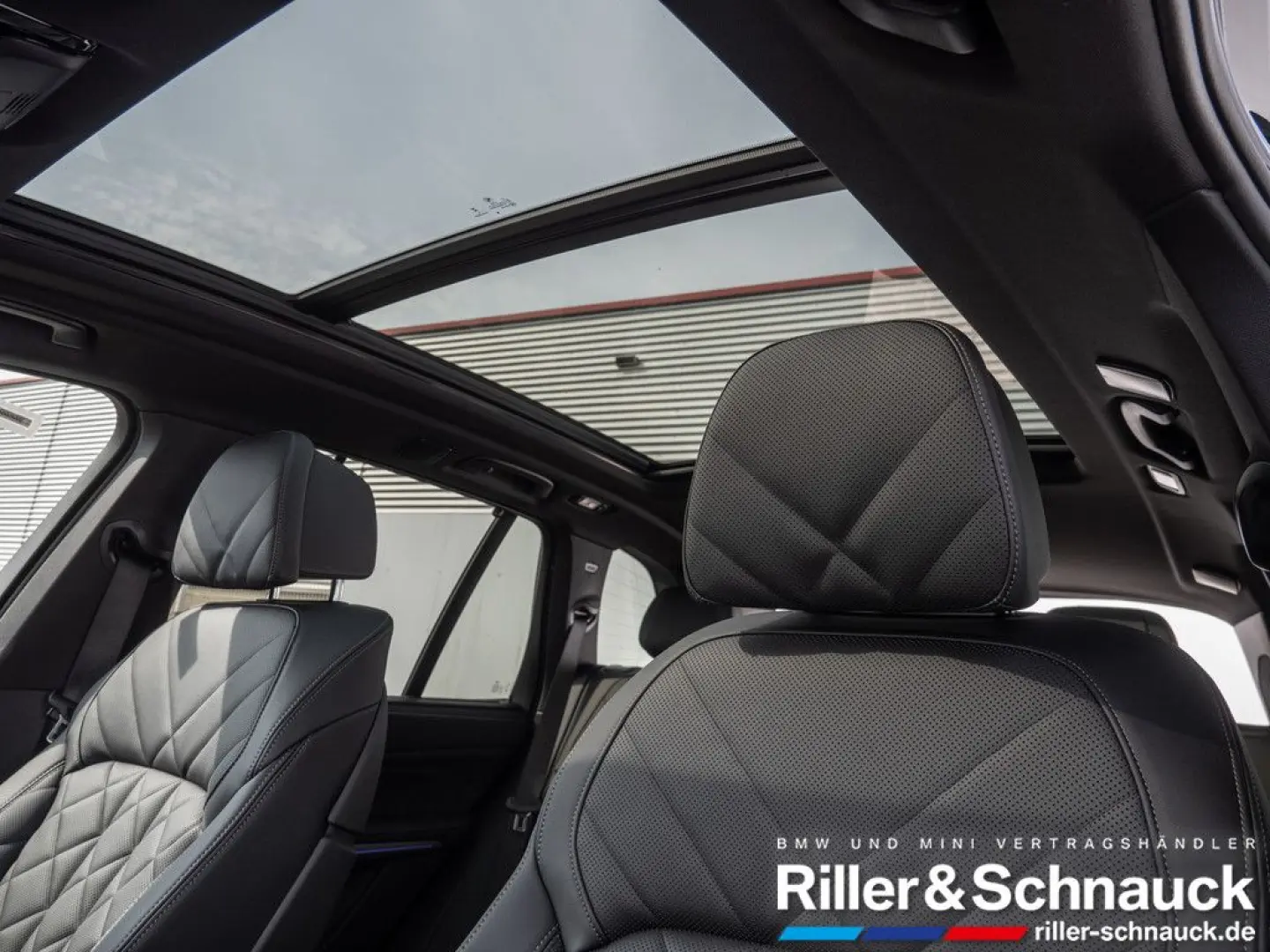 X5 xDrive 40i M-Sport PANO AHK ACC HUD 360 KAM