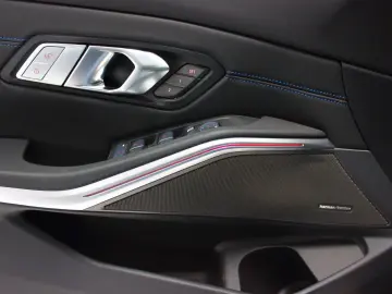 320dA xDrive Limo~M-SPORTPAKET DEUTSCH UNFALLFRE