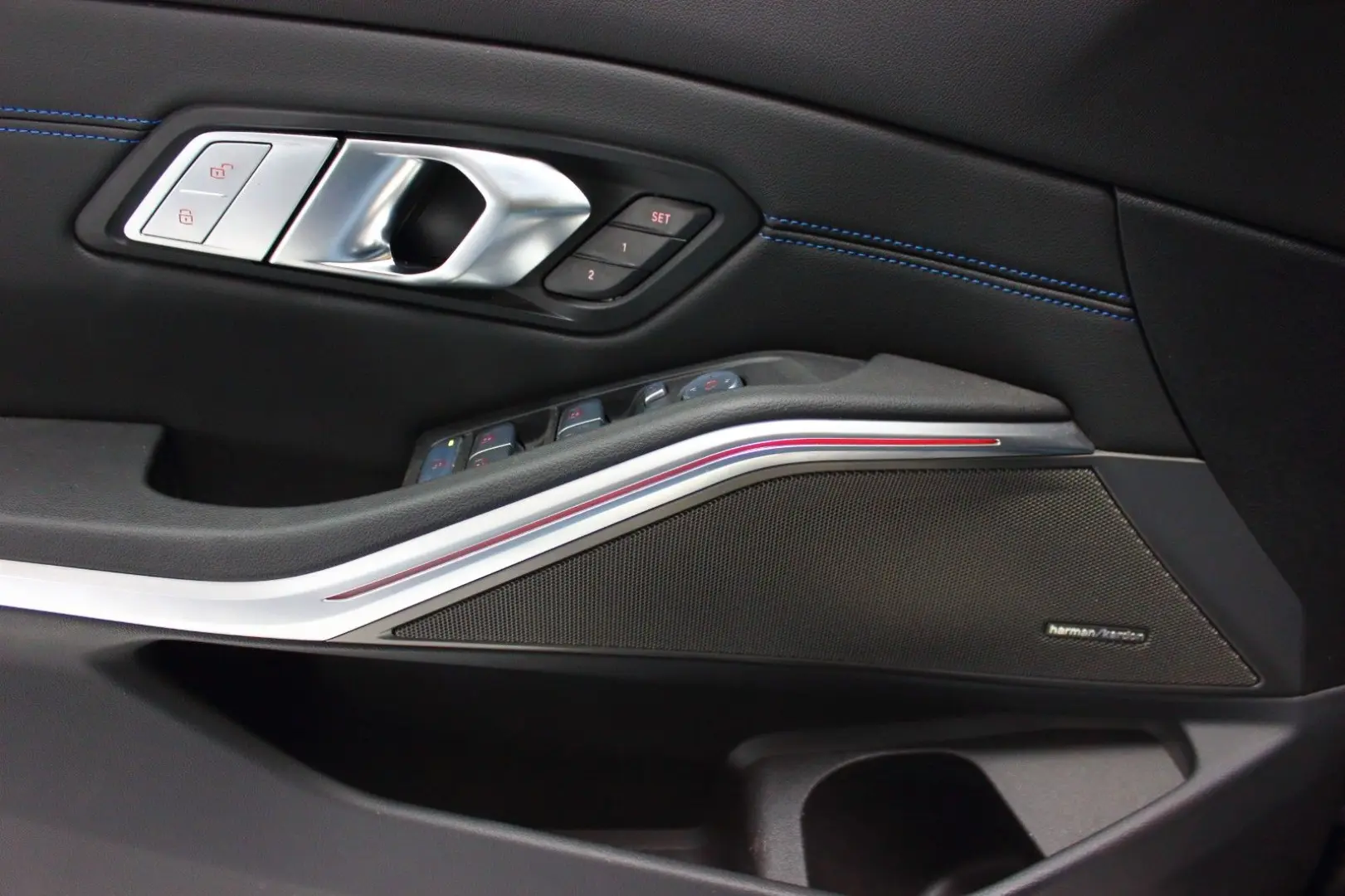320dA xDrive Limo~M-SPORTPAKET DEUTSCH UNFALLFRE