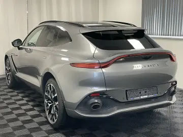 DBX 4.0 V8   Sport Exhaust   Webasto Standheiz.