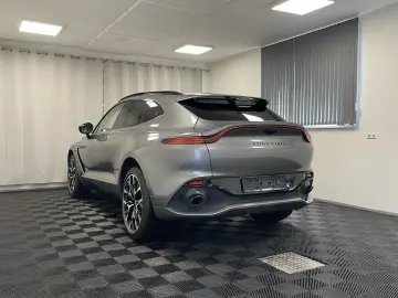 DBX 4.0 V8   Sport Exhaust   Webasto Standheiz.