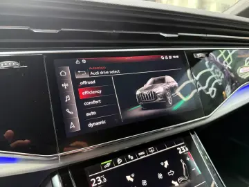 Audi Q7 3.0 55 TFSIe quattro Tiptronic S Line