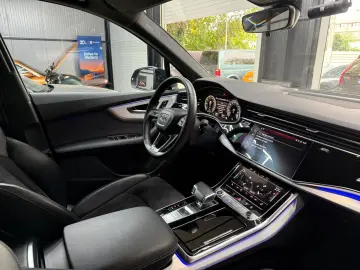 Audi Q7 3.0 55 TFSIe quattro Tiptronic S Line