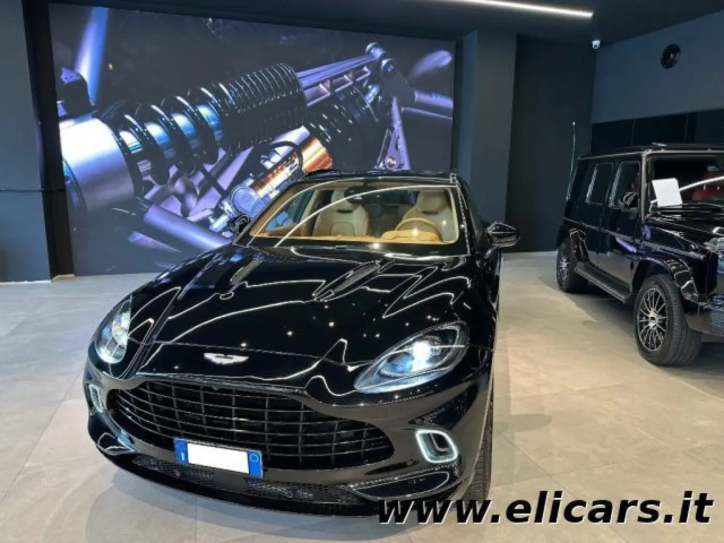 ASTON MARTIN DBX DBX Esemplare 1 500