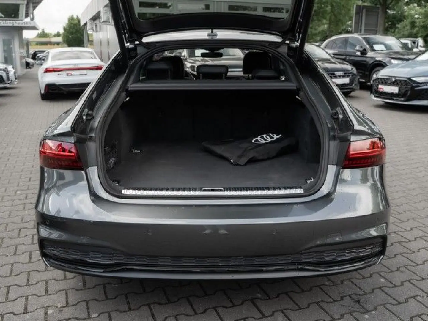 A7 Sportback 55 TFSI e quattro S line AHK Laserl