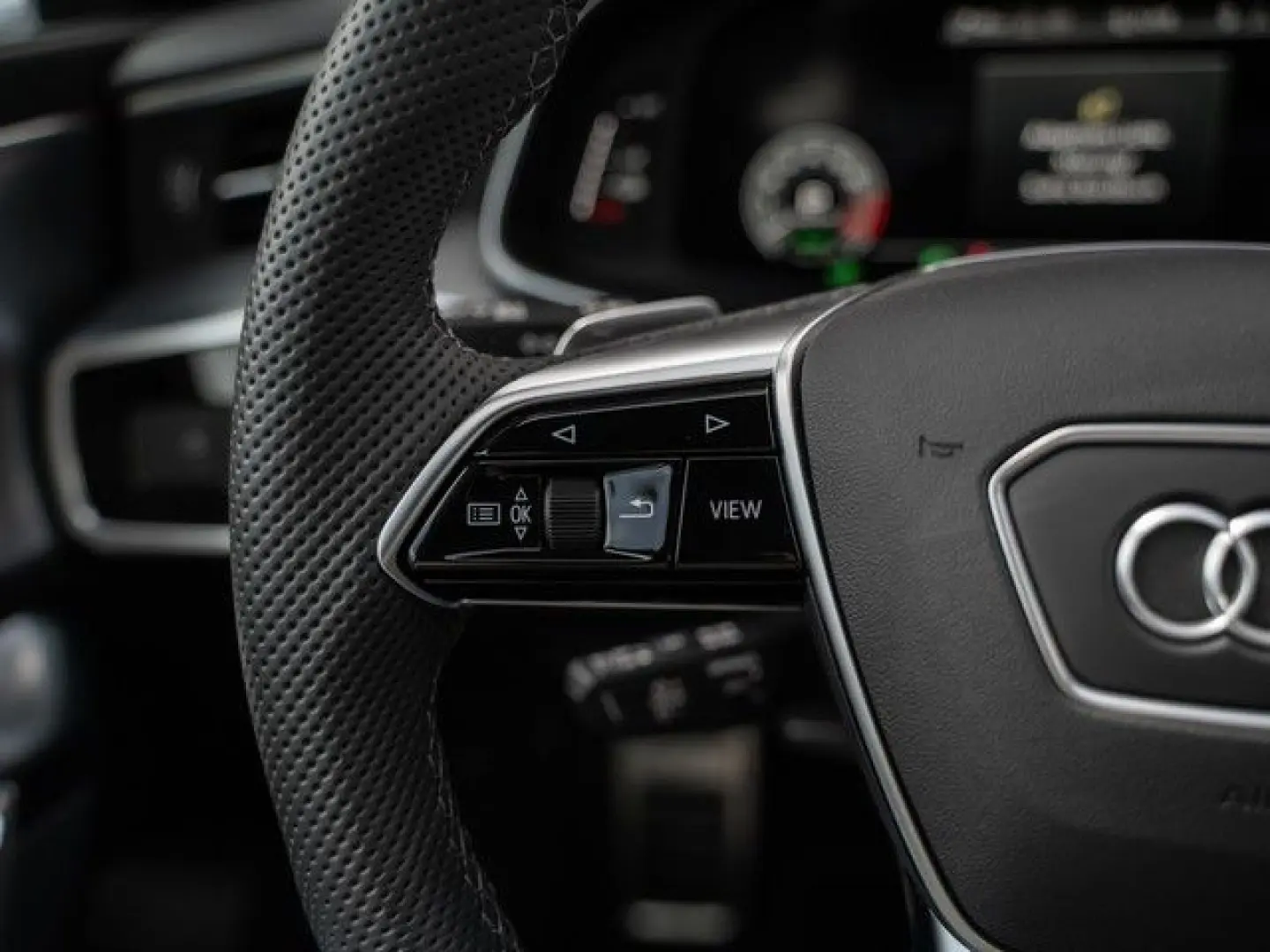 A7 Sportback 55 TFSI e quattro S line AHK Laserl