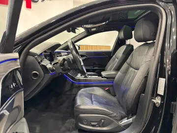 A8 50 TDI quattro 65TKM PANO HUD LASER  360 KAM