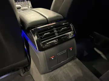 A8 50 TDI quattro 65TKM PANO HUD LASER  360 KAM