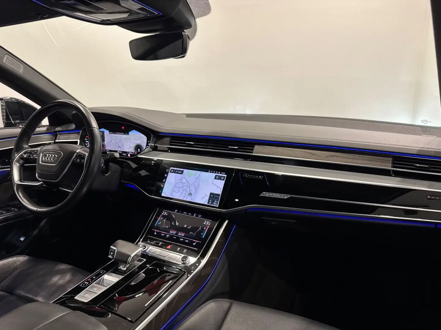 A8 50 TDI quattro 65TKM PANO HUD LASER  360 KAM