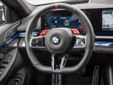 BMW M5 xDrive AHK B&W CARBON V-MAX