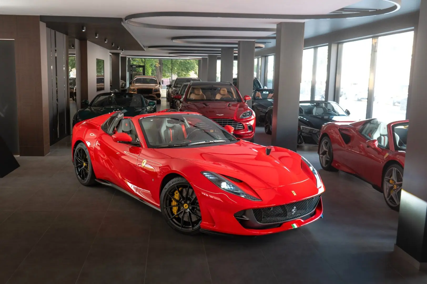 812 GTS  LIFT  CARBON RACING SEATS FULL PPF